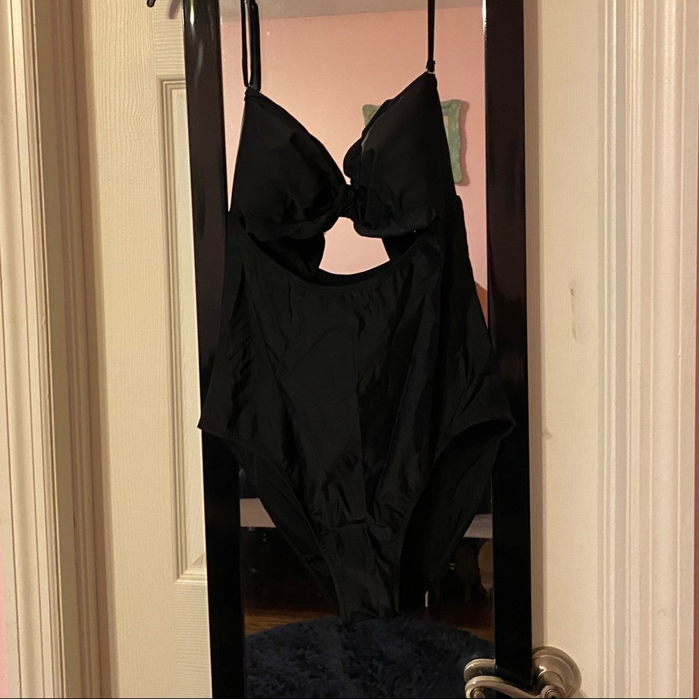 Black XL Cupshe swimsuit